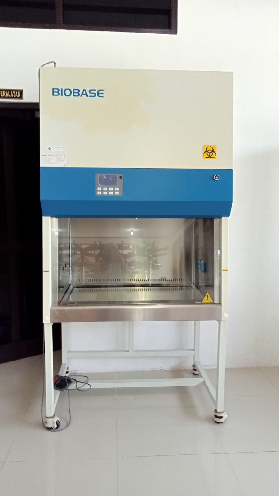 BIOSAFETY CABINET Image